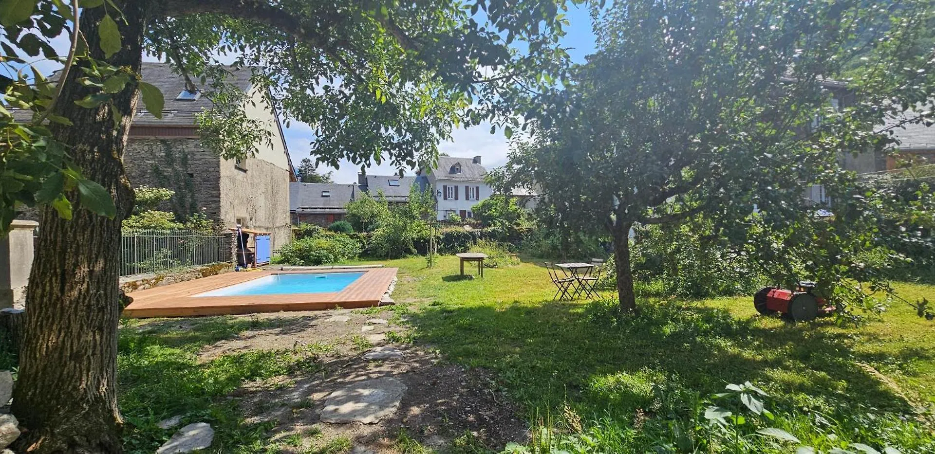 Gite Eth Chalet 4 Etoiles Les Echappees Belles Antignac 아파트