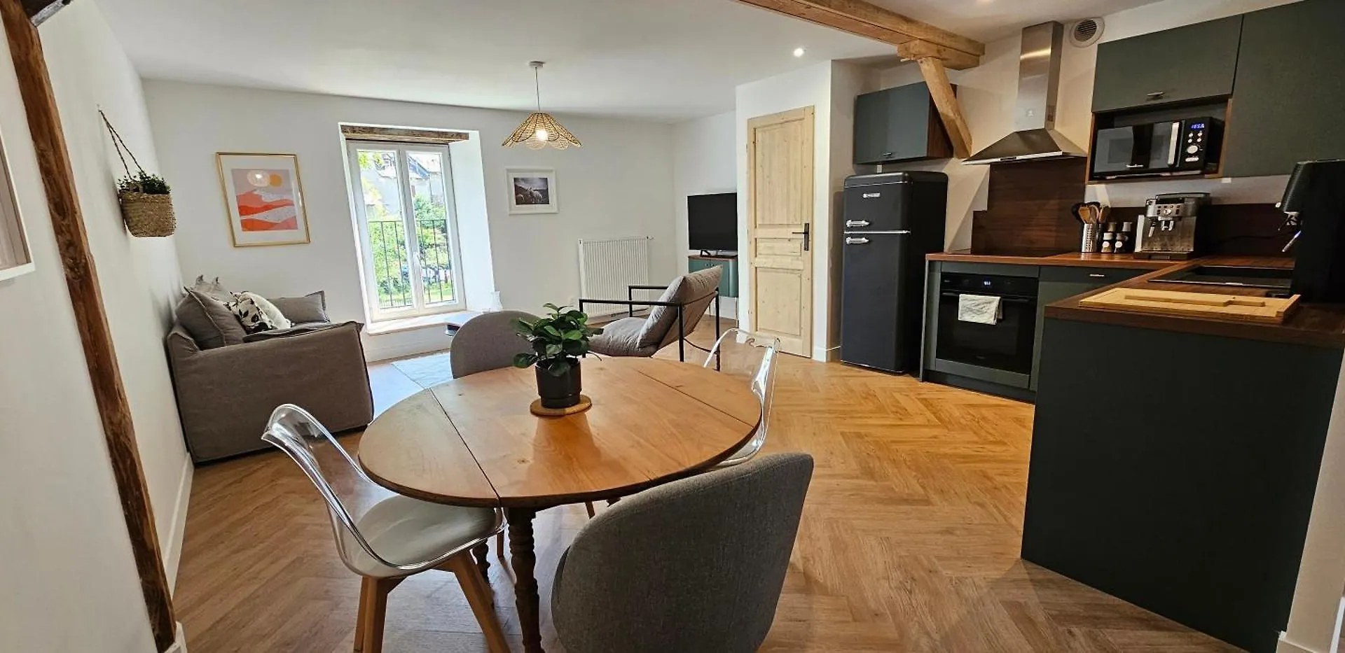 아파트 Gite Eth Chalet 4 Etoiles Les Echappees Belles Antignac 프랑스